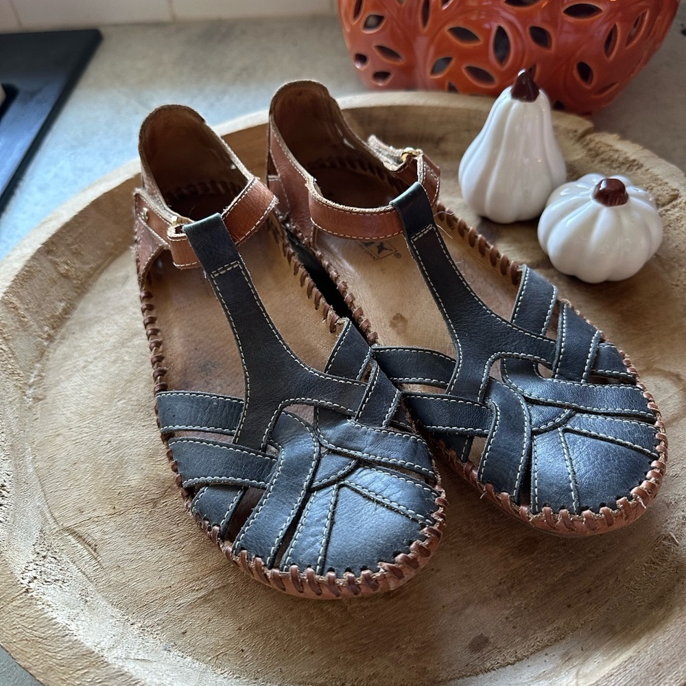 Stylish Black and Brown Leather Sandals